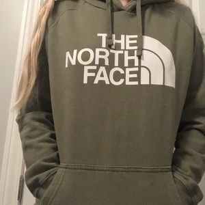 Women’s north face hoodie